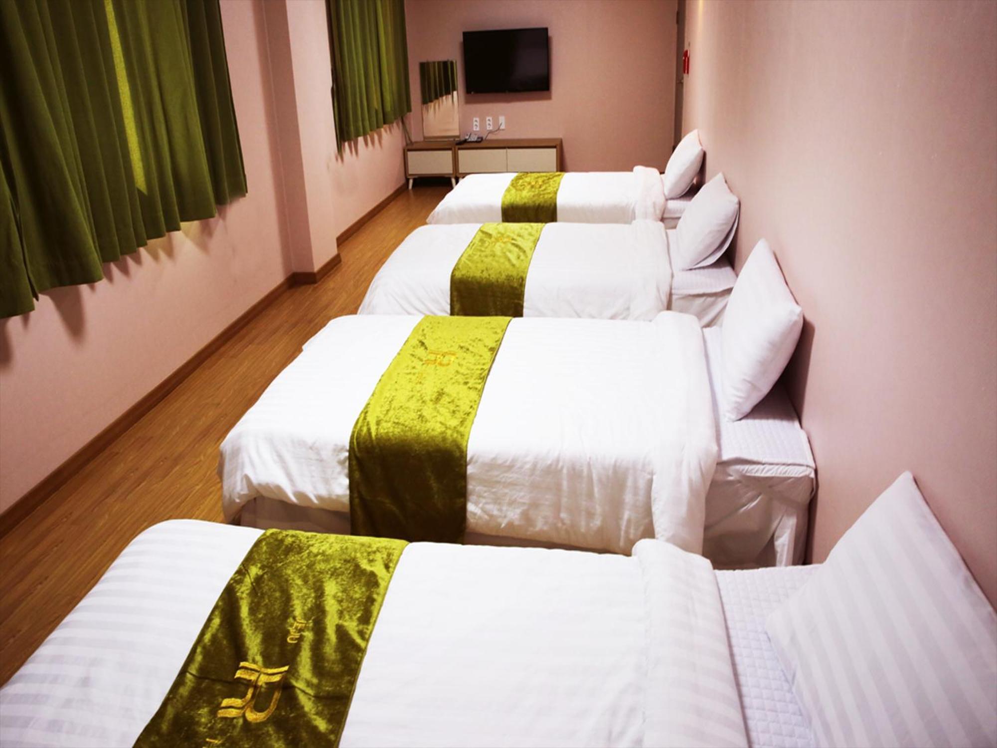 Jeju R Hotel&Guesthouse Extérieur photo