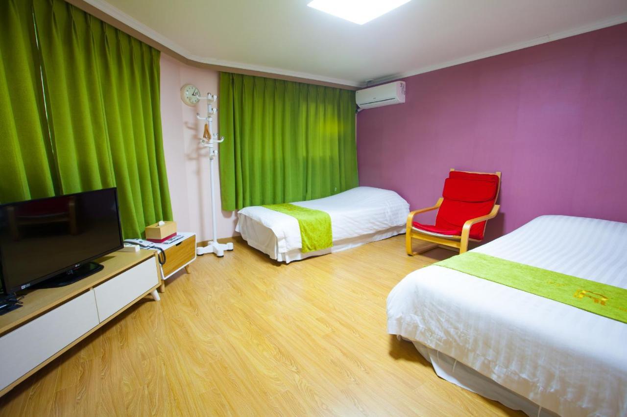Jeju R Hotel&Guesthouse Chambre photo